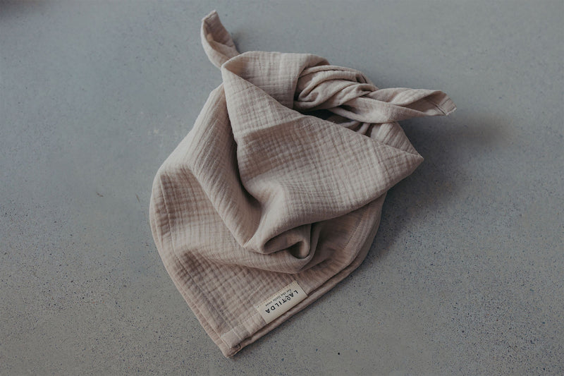 Muslin cloth - sand